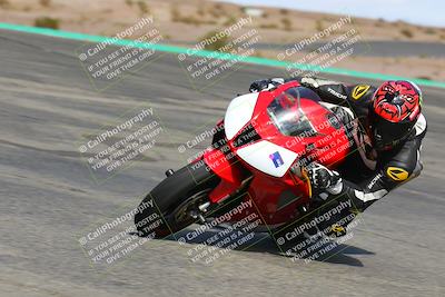 media/Oct-15-2022-TrackXperience (Sat) [[8f70b8b0be]]/Group 2/session 4 turn 1/